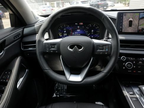 Certified 2026 INFINITI QX60 Luxe w/ Cargo Package FWD image 9