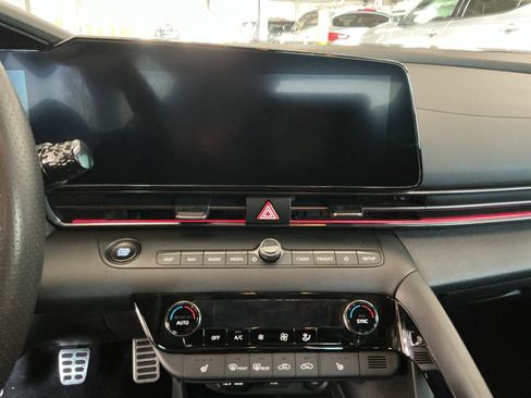 Used 2022 Hyundai Elantra N w/ Preferred Accessory Package image 8