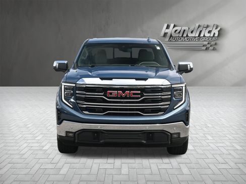 Used 2024 GMC Sierra 1500 SLT w/ SLT Premium Plus Package AWD/4WD image 3
