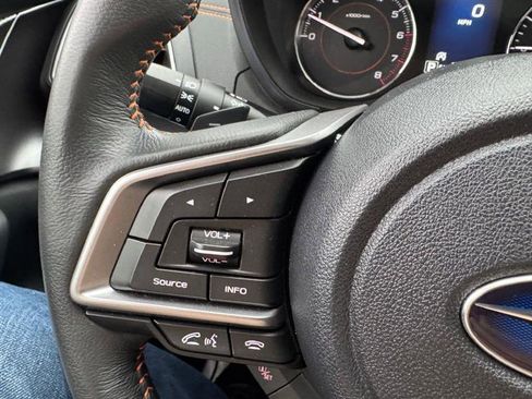 Used 2021 Subaru Crosstrek 2.5i Limited w/ Moonroof Package 2 image 25