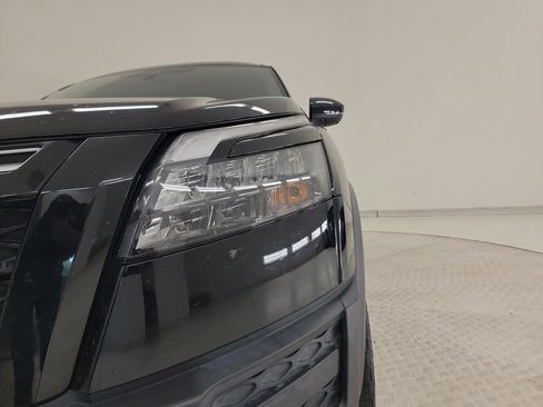 Used 2023 Nissan Pathfinder Rock Creek AWD/4WD image 11