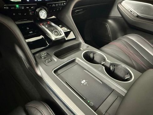 Used 2025 Acura MDX A-Spec image 30