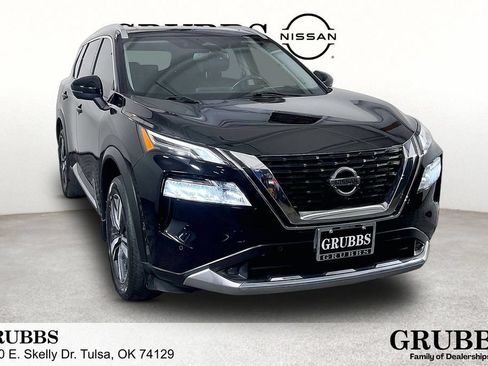 Used 2021 Nissan Rogue Platinum AWD/4WD image 1