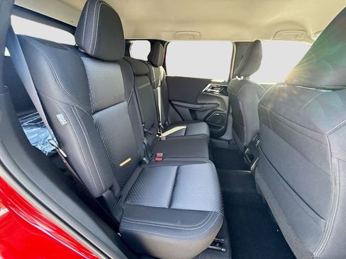 New 2026 Mitsubishi Outlander ES image 27