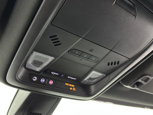 Used 2020 Cadillac XT5 Luxury image 21