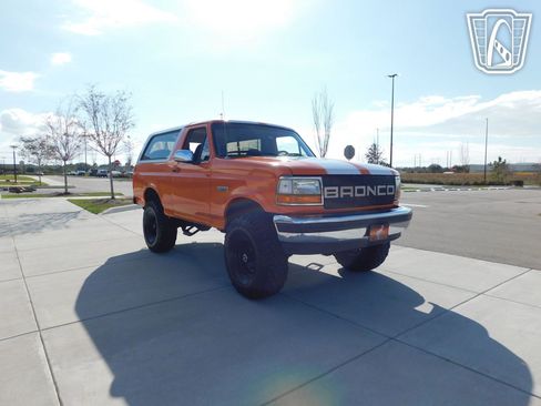 Used 1996 Ford Bronco image 35