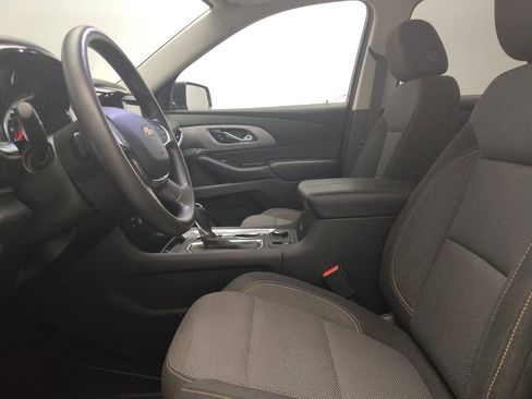 Used 2019 Chevrolet Traverse LS FWD image 17