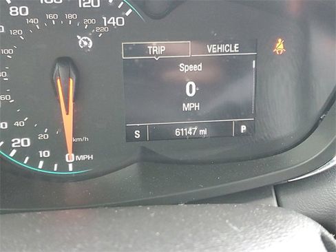 Certified 2017 Chevrolet Trax LT w/ Driver Confidence Package image 11