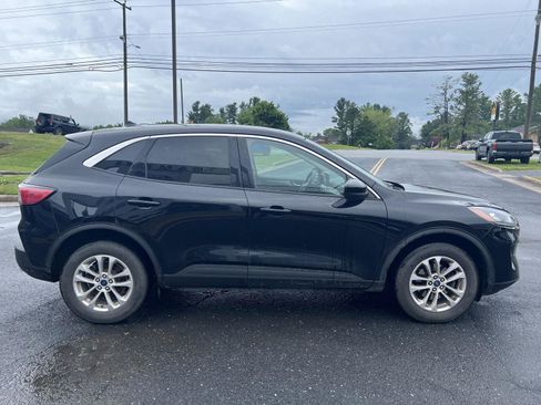 Used 2020 Ford Escape SE AWD/4WD image 6