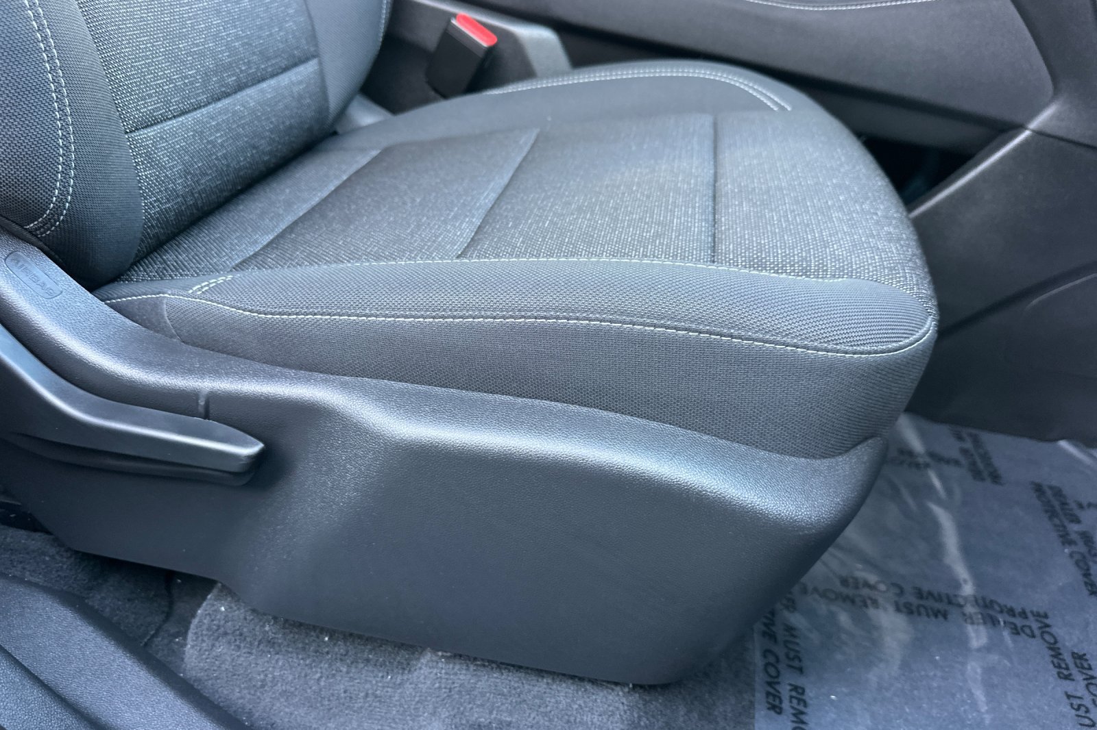 Used 2026 Chevrolet Traverse LT w/ LPO, Floor Liner Package FWD image 24
