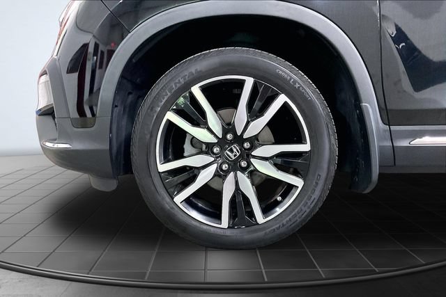 Used 2019 Honda Pilot Touring image 9