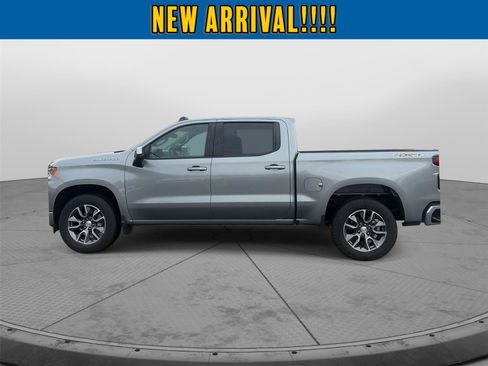 Used 2024 Chevrolet Silverado 1500 LT AWD/4WD image 7