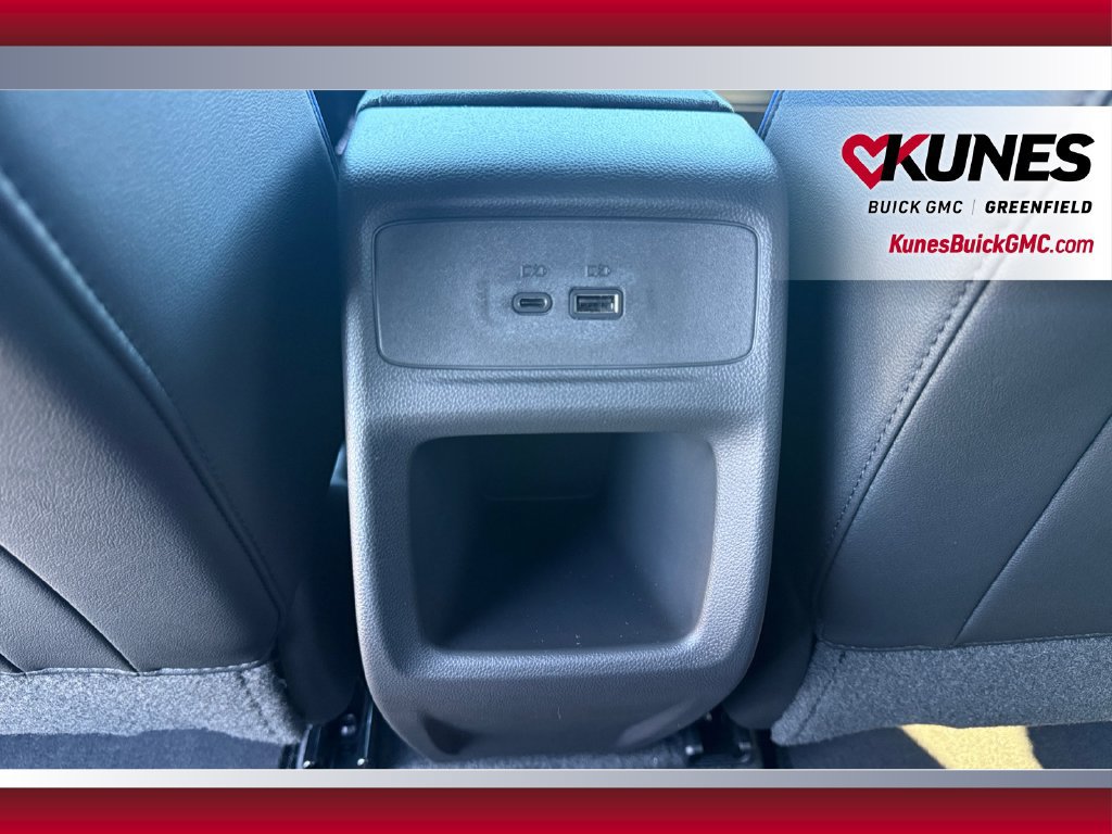 New 2026 Buick Envista Sport Touring w/ Convenience I Package FWD image 35