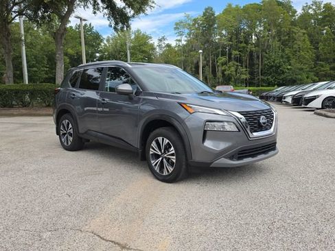 Used 2023 Nissan Rogue SV w/ SV Premium B Package AWD/4WD image 2