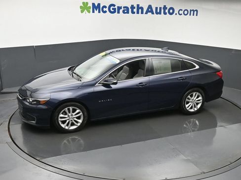 Used 2018 Chevrolet Malibu LT w/ Leather Package FWD image 22
