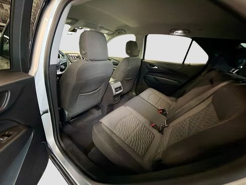 Used 2020 Chevrolet Equinox LT image 22