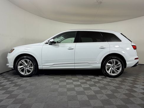Used 2024 Audi Q7 3.0T Premium Plus w/ Premium Plus Package AWD/4WD image 2