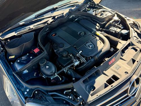 Used 2013 Mercedes-Benz C 250 Sedan image 29