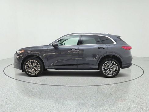 Used 2025 Audi Q5 Premium Plus w/ Premium Plus AWD/4WD image 8