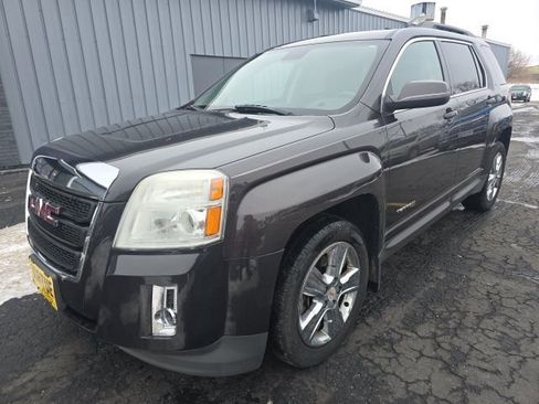 Used 2014 GMC Terrain SLT image 3