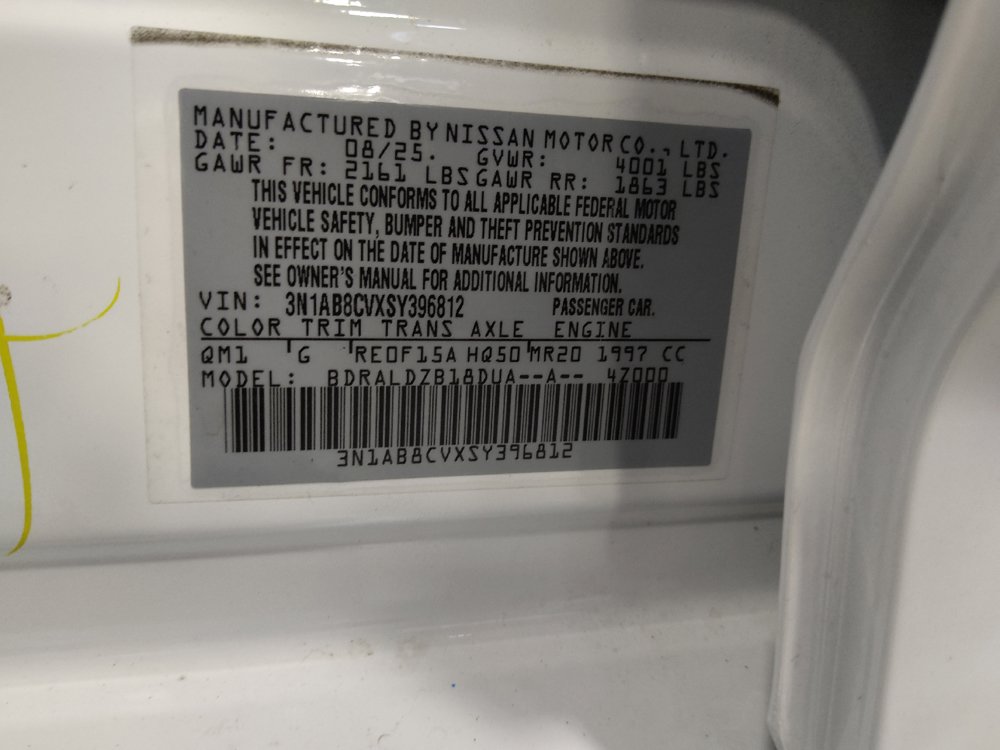 Used 2025 Nissan Sentra SV FWD image 33