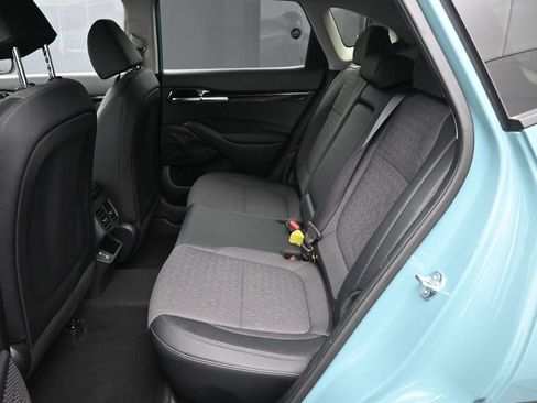 Certified 2025 Kia Seltos S AWD/4WD image 20