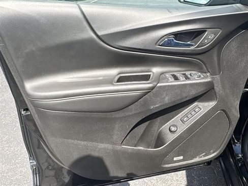 Used 2019 Chevrolet Equinox Premier FWD image 23