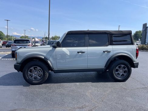 Used 2023 Ford Bronco Big Bend AWD/4WD image 3