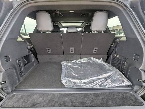 New 2025 Lincoln Navigator Reserve w/ Jet Appearance Package image 42