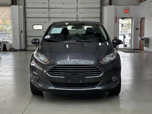 Used 2017 Ford Fiesta SE w/ Equipment Group 201A image 6