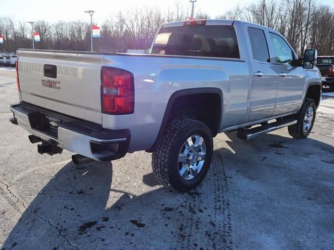 Used 2015 GMC Sierra 2500 SLT image 25