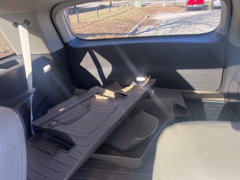 Used 2020 Lincoln Aviator Reserve w/ Equipment Group 201A image 16