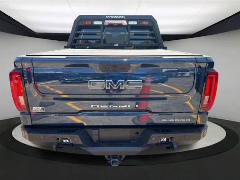 Used 2023 GMC Sierra 1500 Denali Ultimate image 6