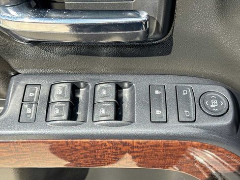 Used 2014 GMC Sierra 1500 SLE w/ SLE Value Package AWD/4WD image 16