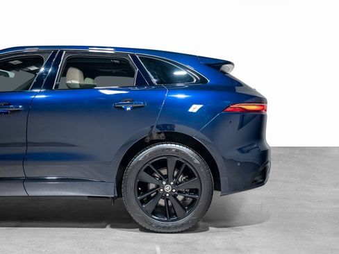 Used 2025 Jaguar F-PACE R-Dynamic S image 24
