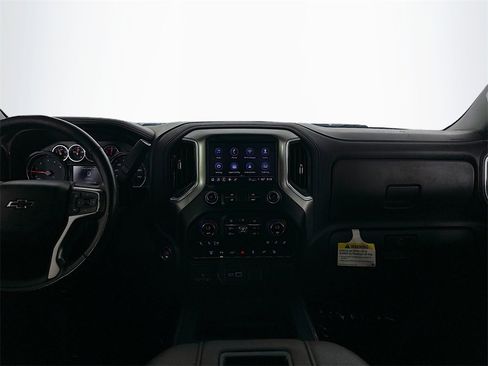 Used 2021 Chevrolet Silverado 2500 LTZ w/ LTZ Plus Package image 27