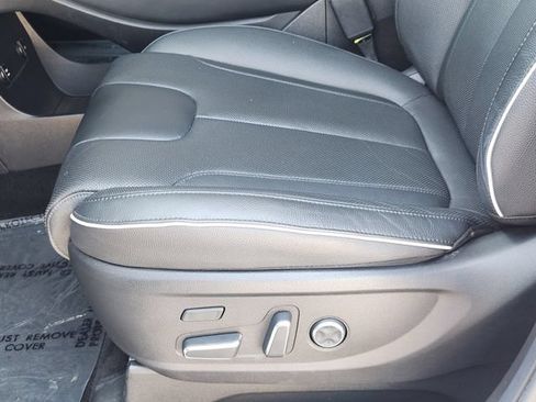 Used 2024 Hyundai Palisade Limited AWD/4WD image 18
