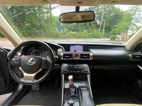 Used 2014 Lexus IS 350 w/ Navigation Package RWD image 44