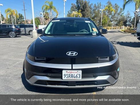 Used 2025 Hyundai Ioniq 5 SEL RWD image 2