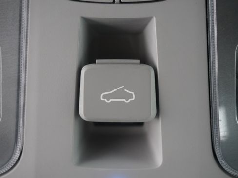 Used 2016 Hyundai Sonata Sport w/ Option Group 03 FWD image 26