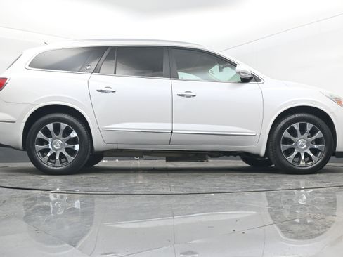Used 2017 Buick Enclave Leather w/ Enclave Sport Touring Edition image 28