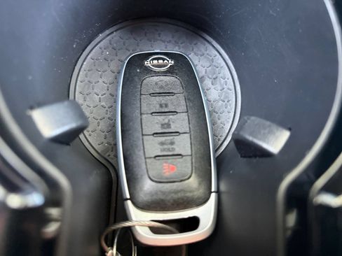Used 2026 Nissan Rogue SL AWD/4WD image 22