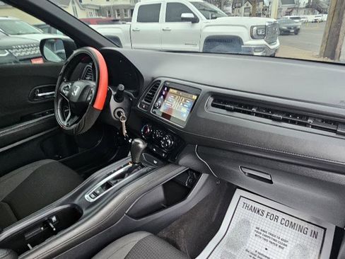 Used 2019 Honda HR-V Sport image 23