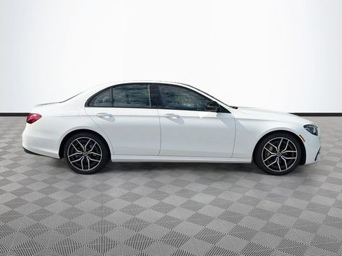 Used 2023 Mercedes-Benz E 350 4MATIC Sedan image 7