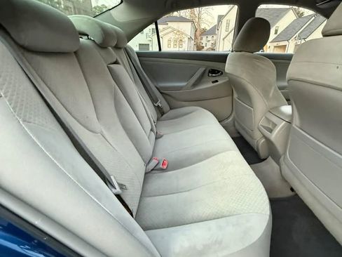 Used 2009 Toyota Camry FWD image 8