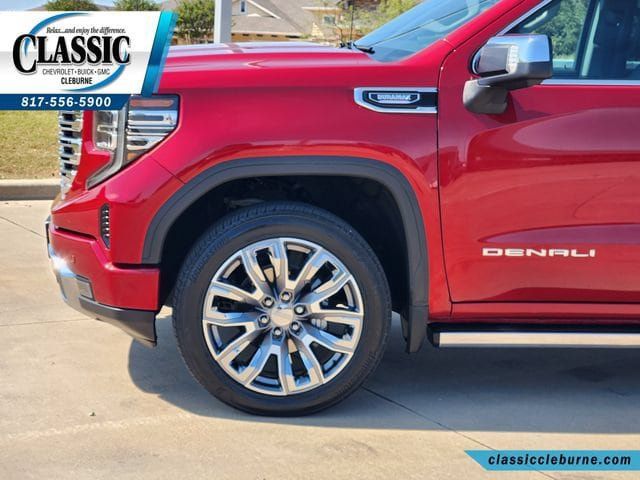Used 2024 GMC Sierra 1500 Denali w/ Denali Reserve Package AWD/4WD image 12