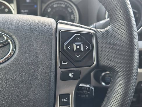 Used 2021 Toyota Tacoma Limited RWD image 28