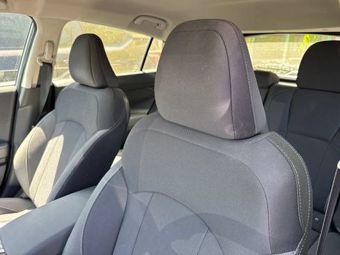 Certified 2025 Subaru Impreza 2.0i AWD/4WD image 3
