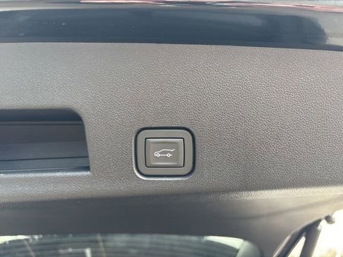 New 2026 Chevrolet Traverse Z71 w/ Enhanced Driving Package image 37