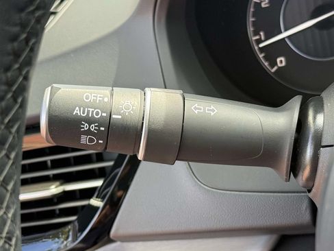 Used 2024 Acura RDX SH-AWD w/ Technology Package image 29